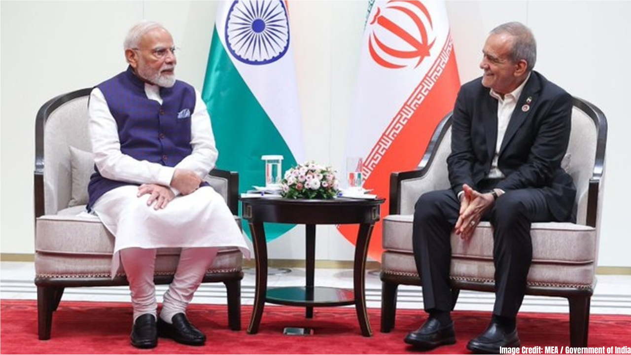 PM मोदी और ईरानी राष्ट्रपति की मुलाकात पर अमेरिका नाराज, ट्रंप के मंत्री ने भारत को दी प्रतिबंधों की चेतावनी
